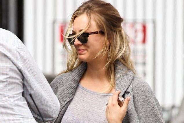 Кейли Куоко показала особое колечко с бриллиантом