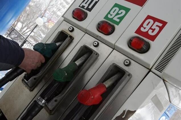 У РФ підскочили ціни на бензин: у Путіна встигли відхреститися