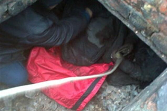 На Донеччині двоє робітників впали з 20-метрової висоти в трубу котельні