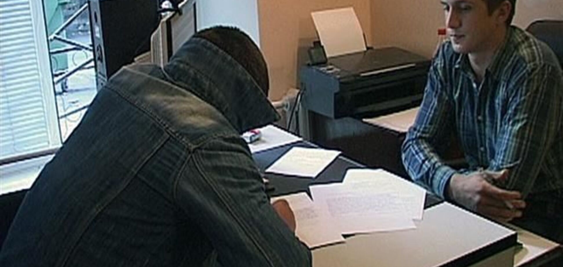 В Одесі мопедист пограбував 12 водіїв авто