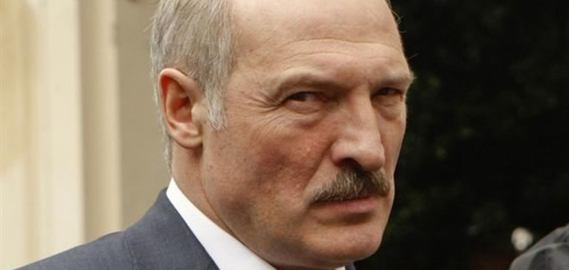 Лукашенко предупредил белоруссов о девальвации