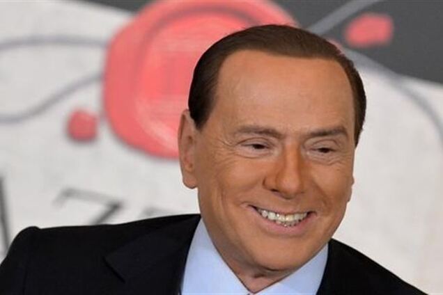 Берлускони на свое 77-летие решил вернуться в большую политику