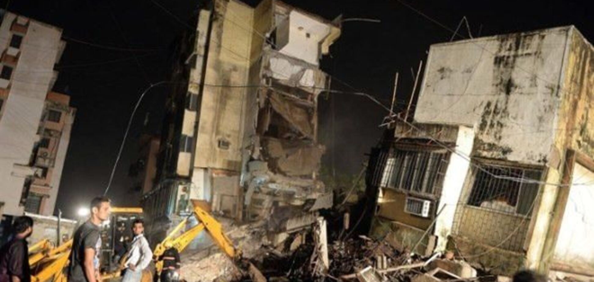 Число жертв обвалення будинку в Мумбаї збільшилася до 60
