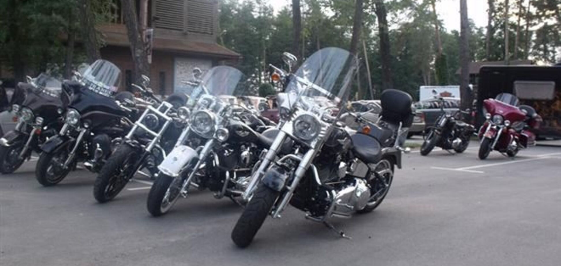 Мотоклуб Harley-Davidson закрыл сезон