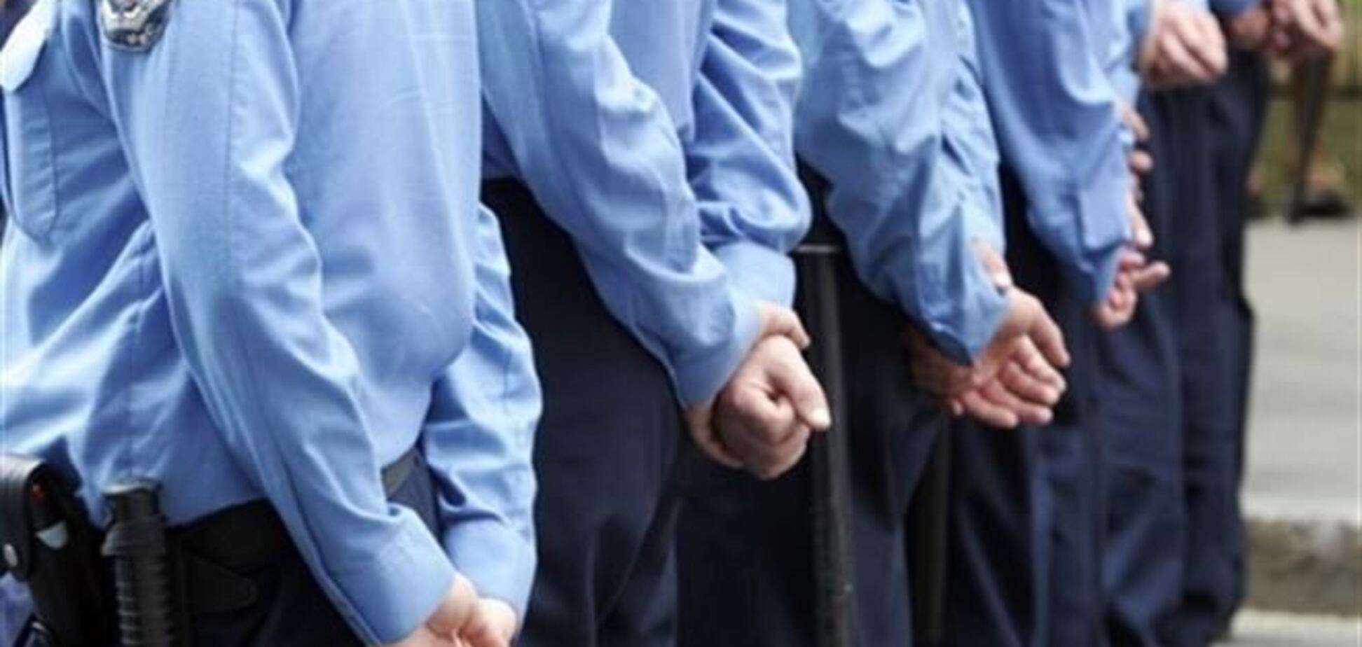 В Киеве милиционеры дубинкой выбивали признание у пожилой женщины