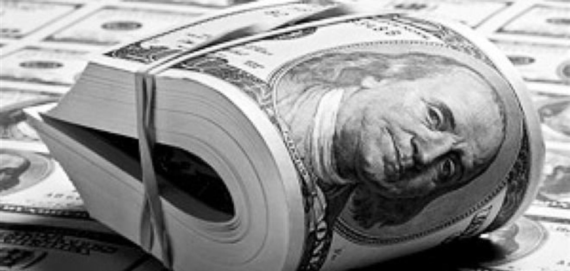 'Под матрасом' украинцы сберегают около 50 млрд долларов, - НАБУ