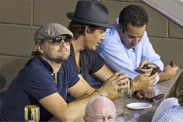 Леонардо ДиКаприо и Лукас Хааса веселятся на US Open