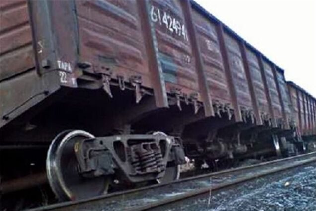 Під Києвом з рейок зійшов потяг