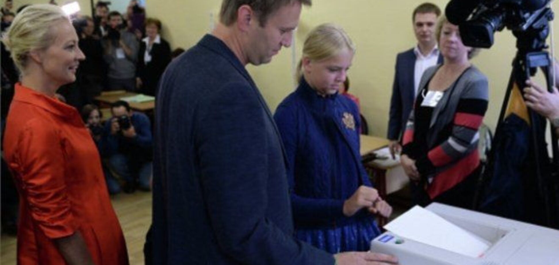 Навальный проголосовал на выборах мэра Москвы