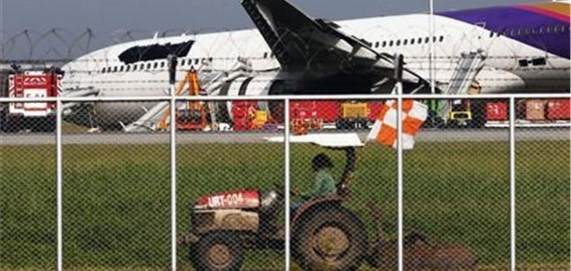 Під час посадки літака в Таїланді постраждали 14 пасажирів