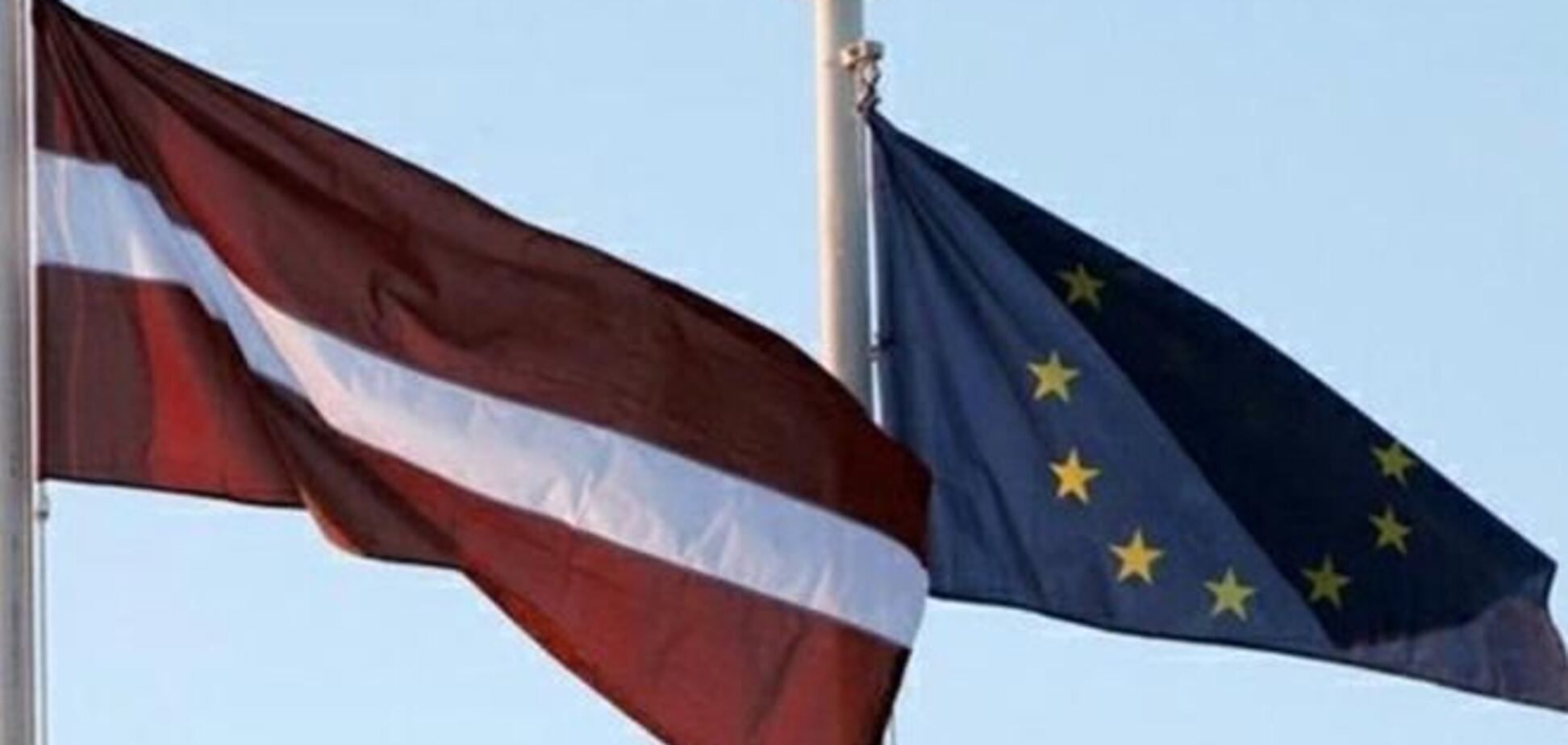Латвия официально вступила в еврозону