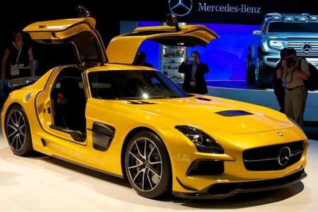 Продажи Mercedes-Benz установили рекорд 