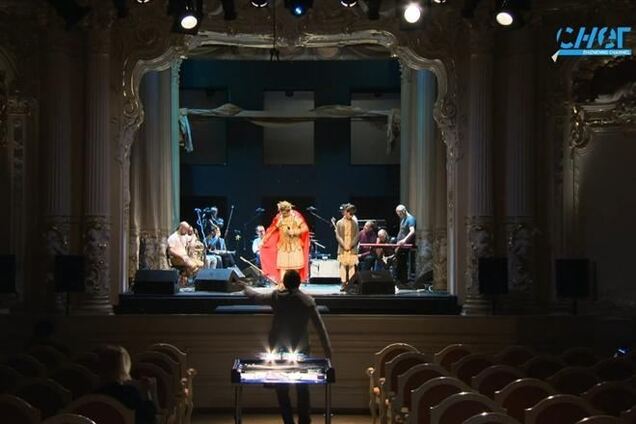 Новый скандальный клип группы 'Ленинград' стал хитом в Youtube