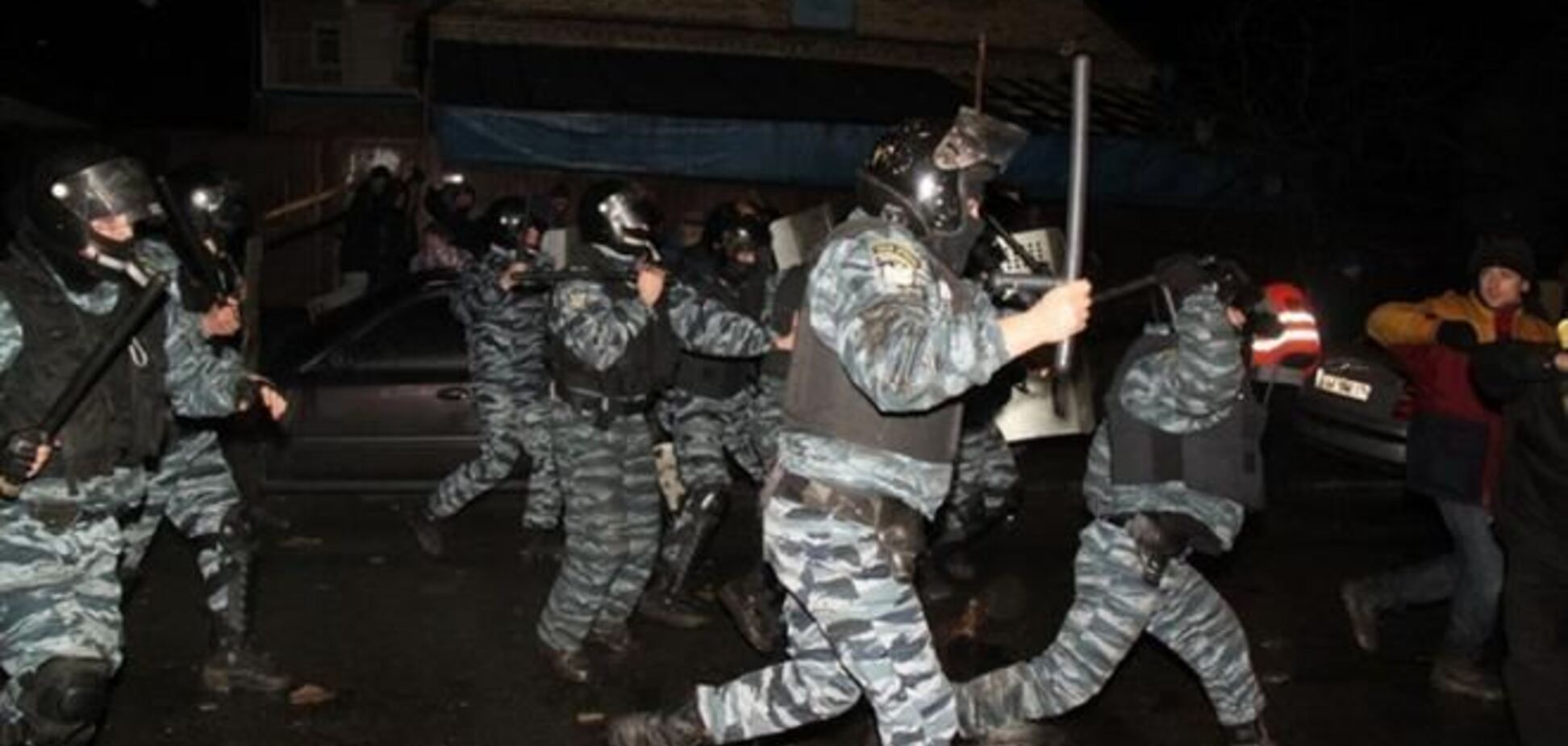 Бійка на проспекті Перемоги: фотохроніка подій