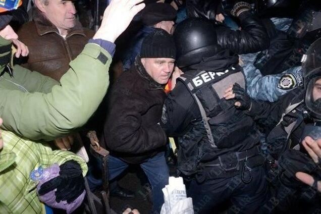 Милиция не нашла на видеозаписях момент избиения Луценко - источник