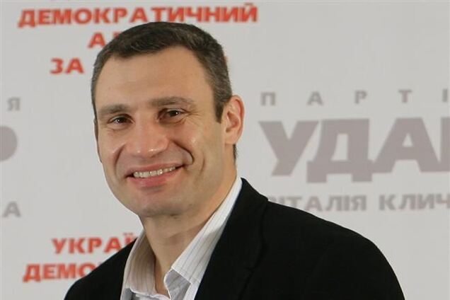 Кличко просить ЄС прискорити введення персональних санкцій проти 'режиму Януковича'