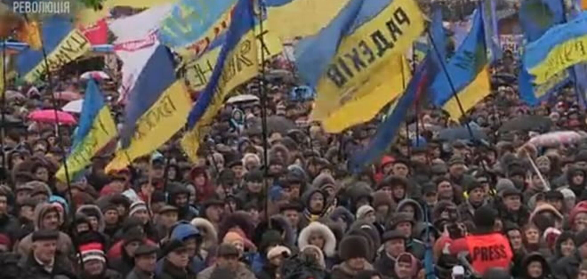 На Евромайдане началось первое в этом году Народное вече