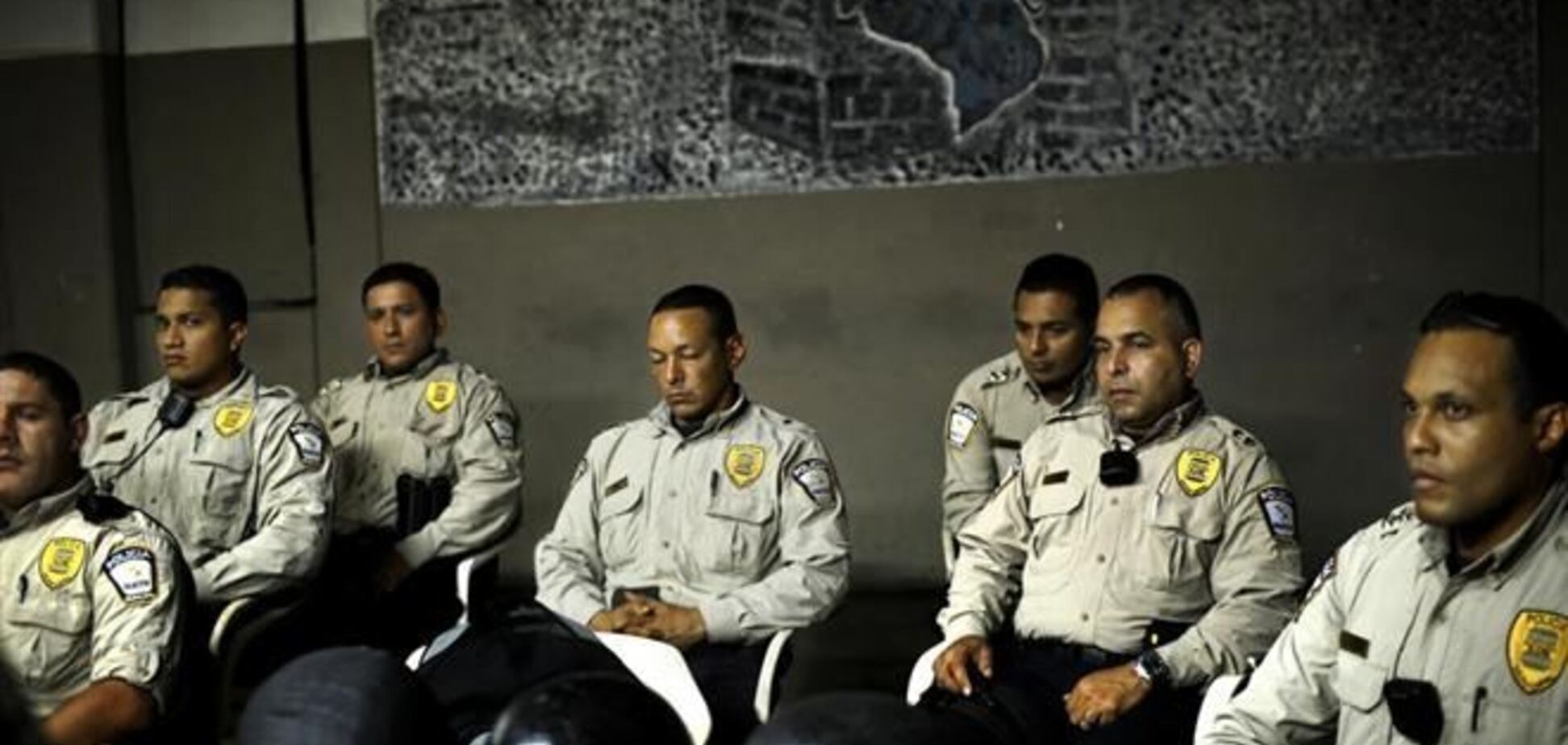 Глава МВД Венесуэлы будет лично принимать звонки о коррупции в полиции