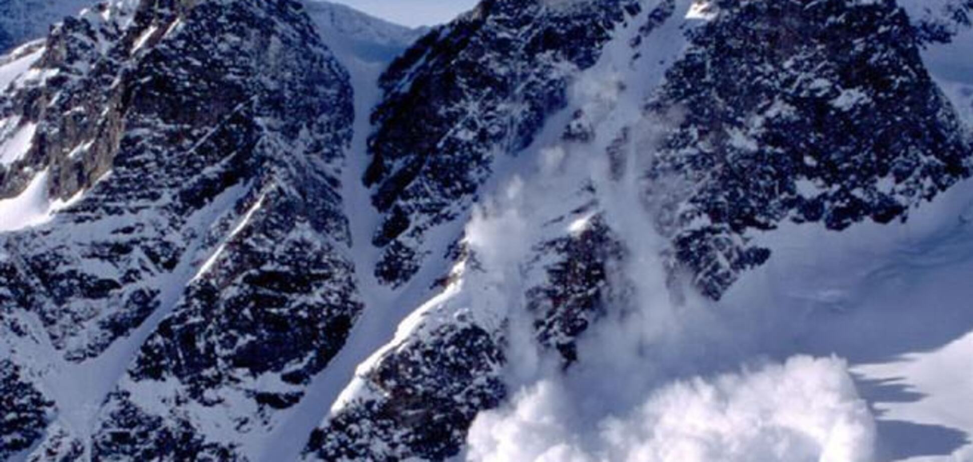 Синоптики предупредили о возможном схождении лавин в Карпатах