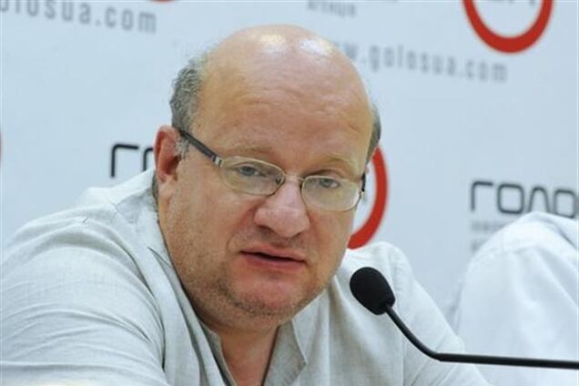 Політолог: лідерів опозиції вже ніхто не слухає на Евромайдане