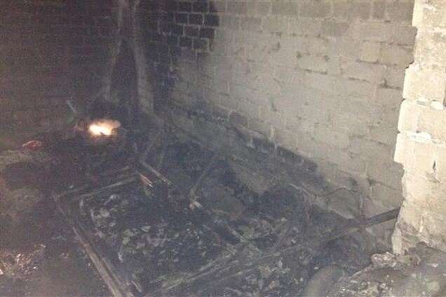 В киевской 16-этажке горела квартира: спасли собаку