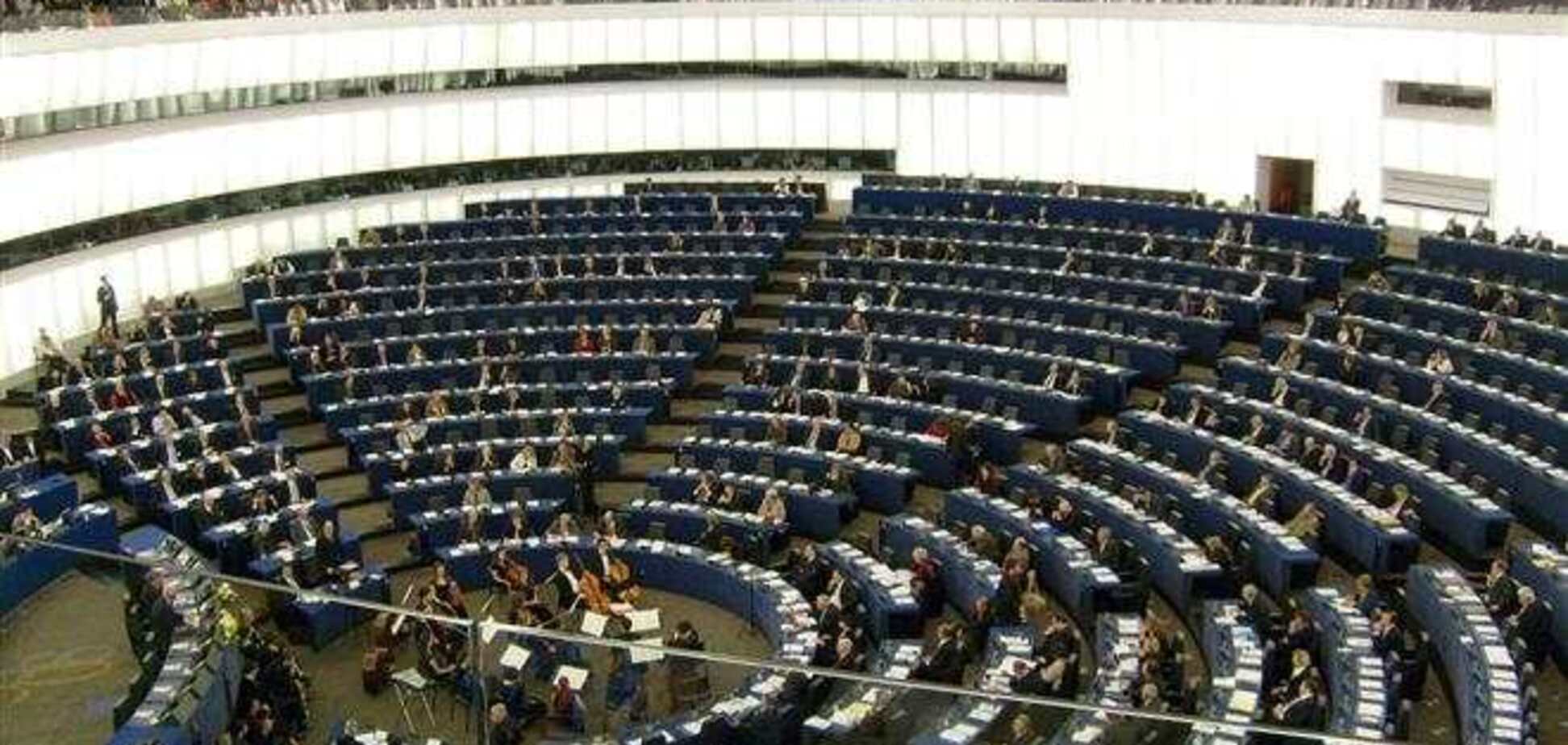 Євросоюзу необхідні нові механізми контролю за дотриманням прав людини, - комітет Європарламенту