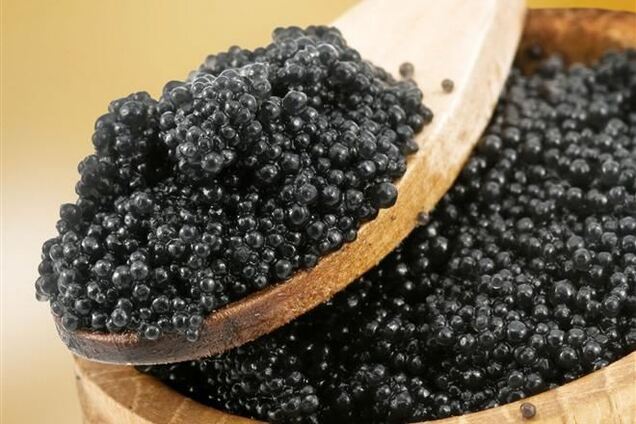 Португалия начнет производить черную икру