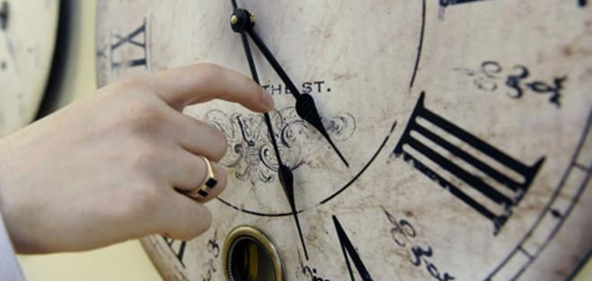 Россия вернет зимнее время после Олимпиады - СМИ