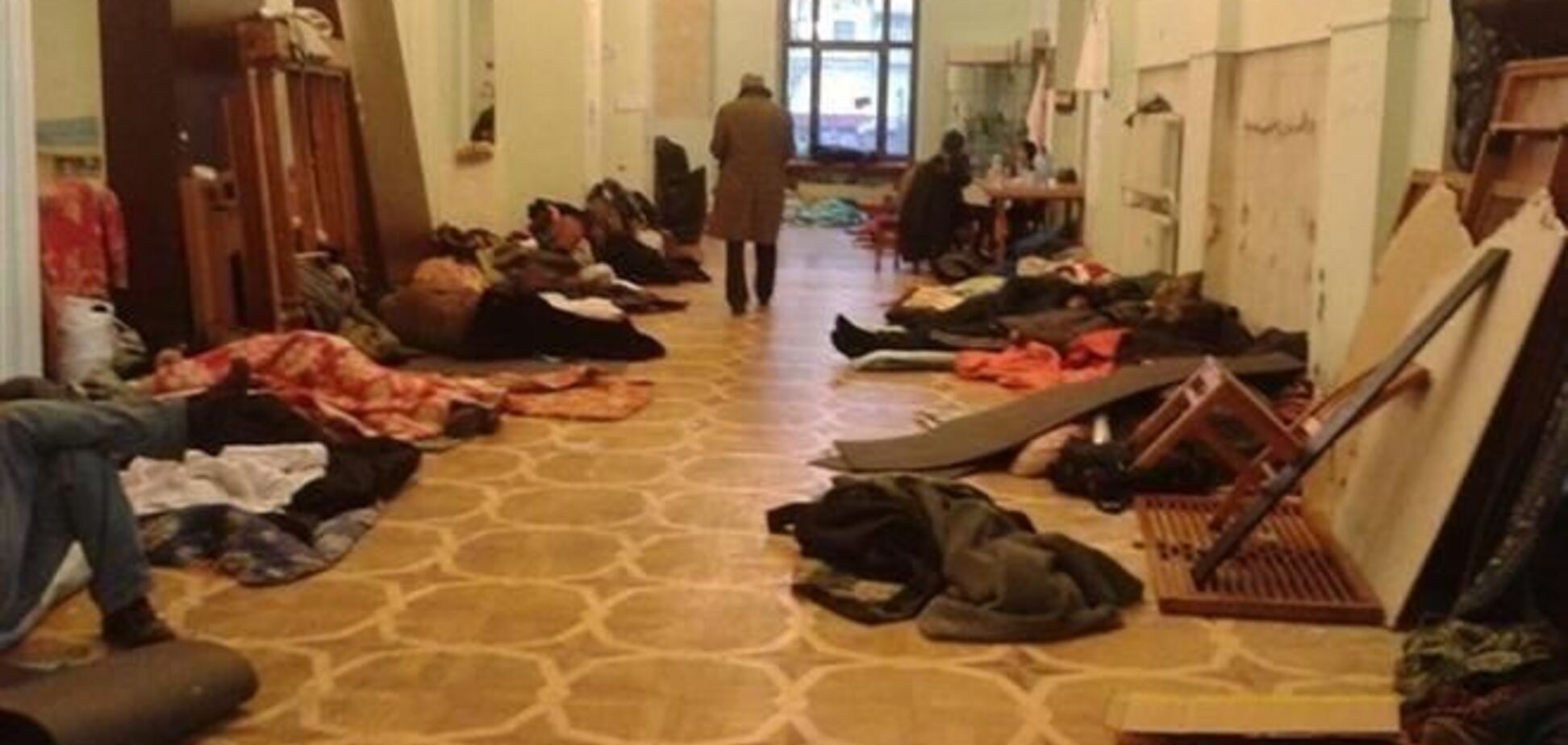 Активисты говорят, что нашли в КГГА комнату пыток