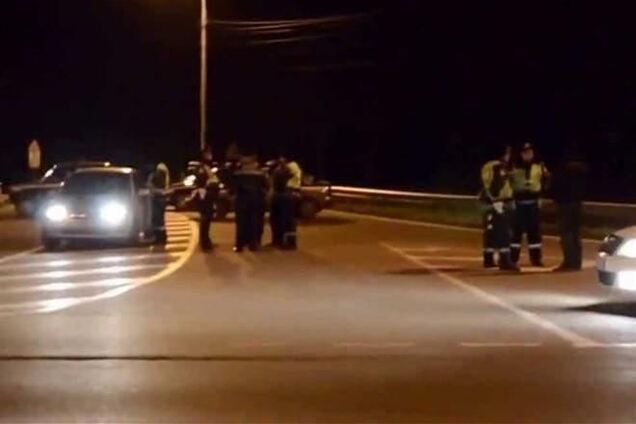 В Новые Петровцы жителей пропускают по паспортам