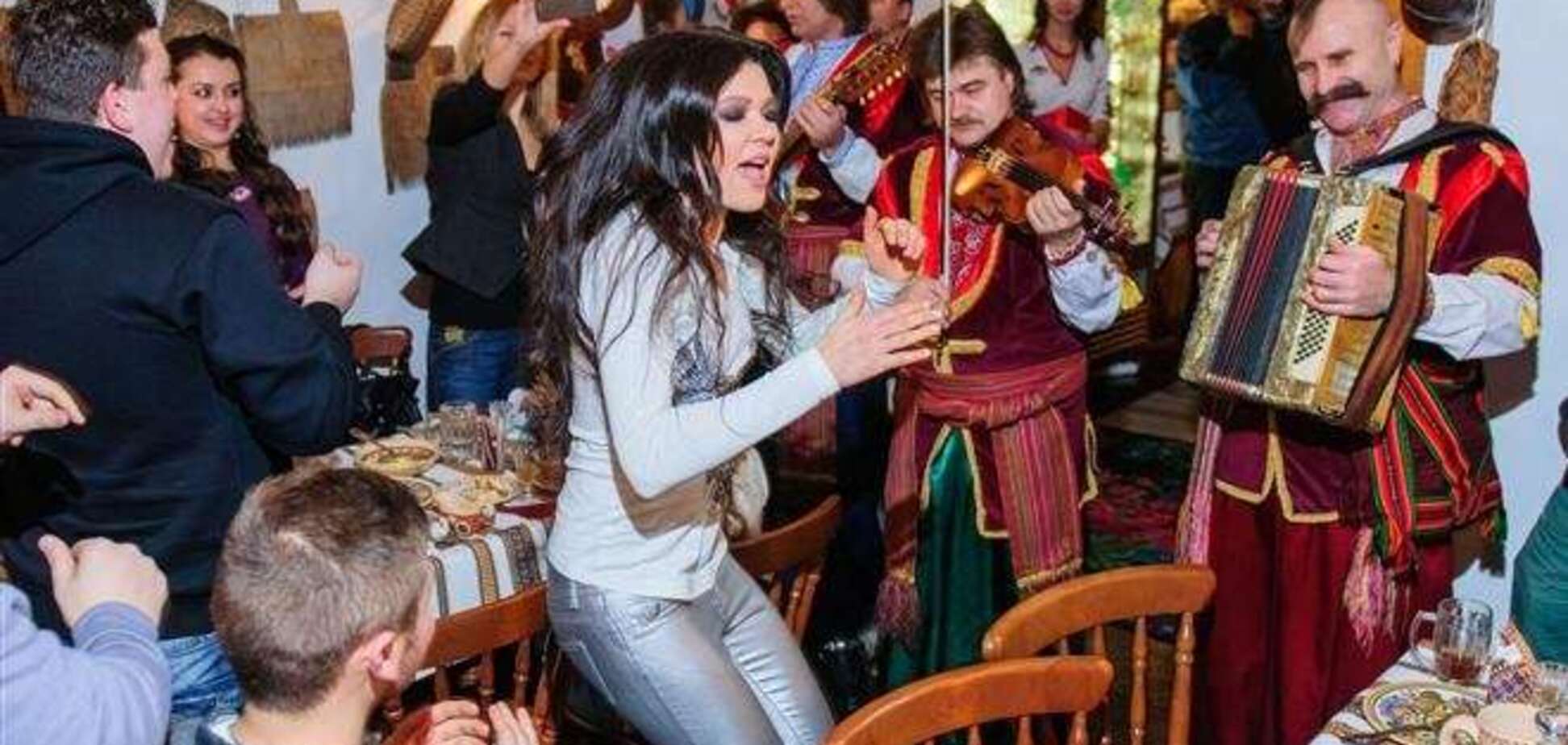 Руслана разом з переможцями 'Битви хорів' гучно відсвяткували Маланку!