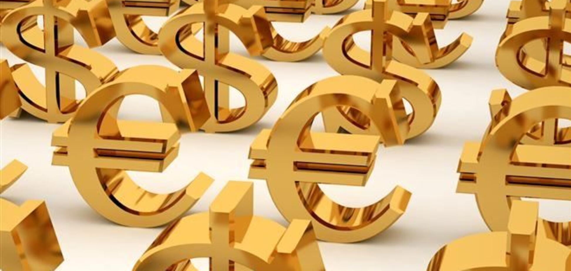 Доллар и евро выросли на открытии межбанка