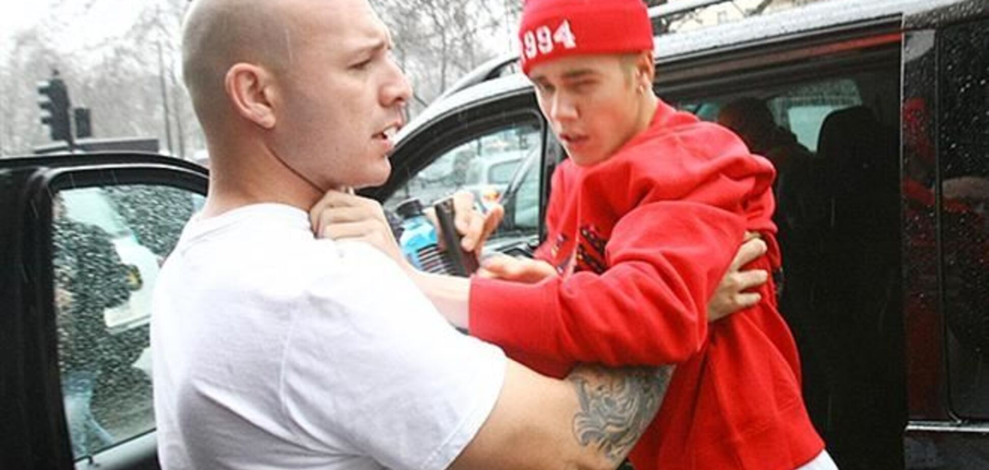 Близкие просят Джастина Бибера лечь в Центр реабилитации для наркоманов