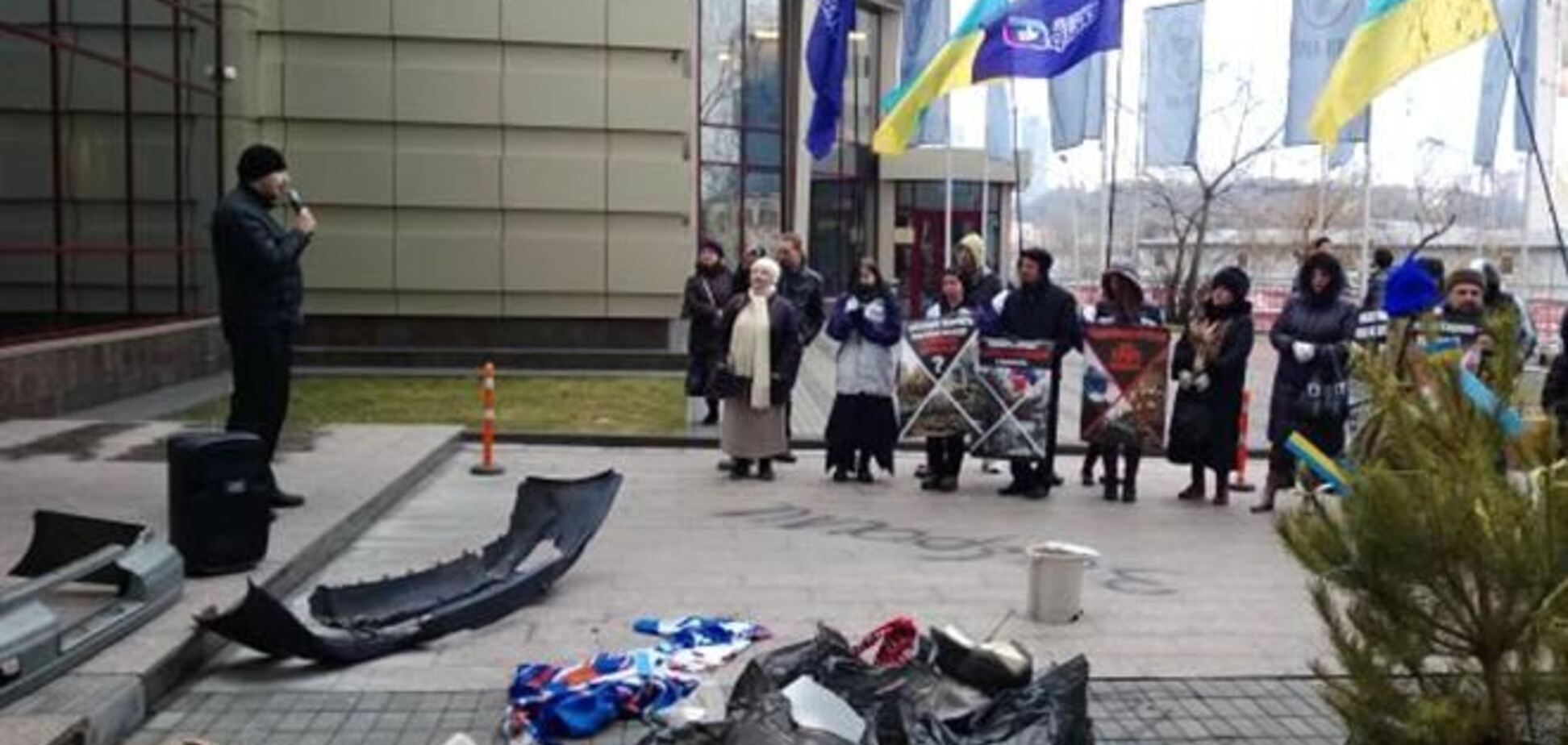 'Украинский выбор' устроил 'уголок евромайдана' у Представительства ЕС в Киеве