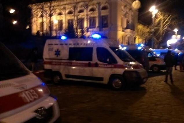 Протестующие взяли в плен и чуть не убили беркутовца – МВД