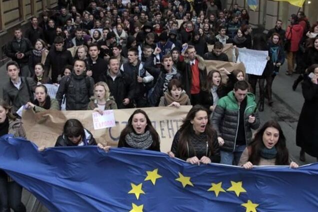 Киевские студенты отправились на вече
