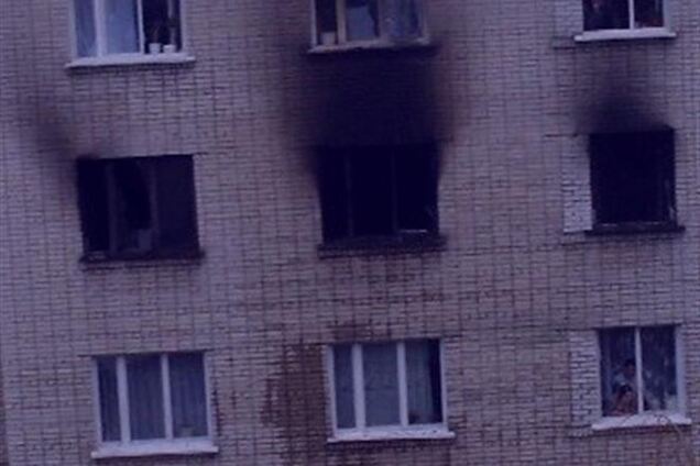 После пожара в пятиэтажке на Львовщине в больницу попали четверо детей