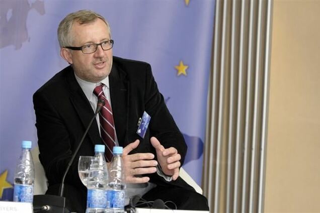 Депутат Европарламента призвал оппозицию начать переговоры с властью