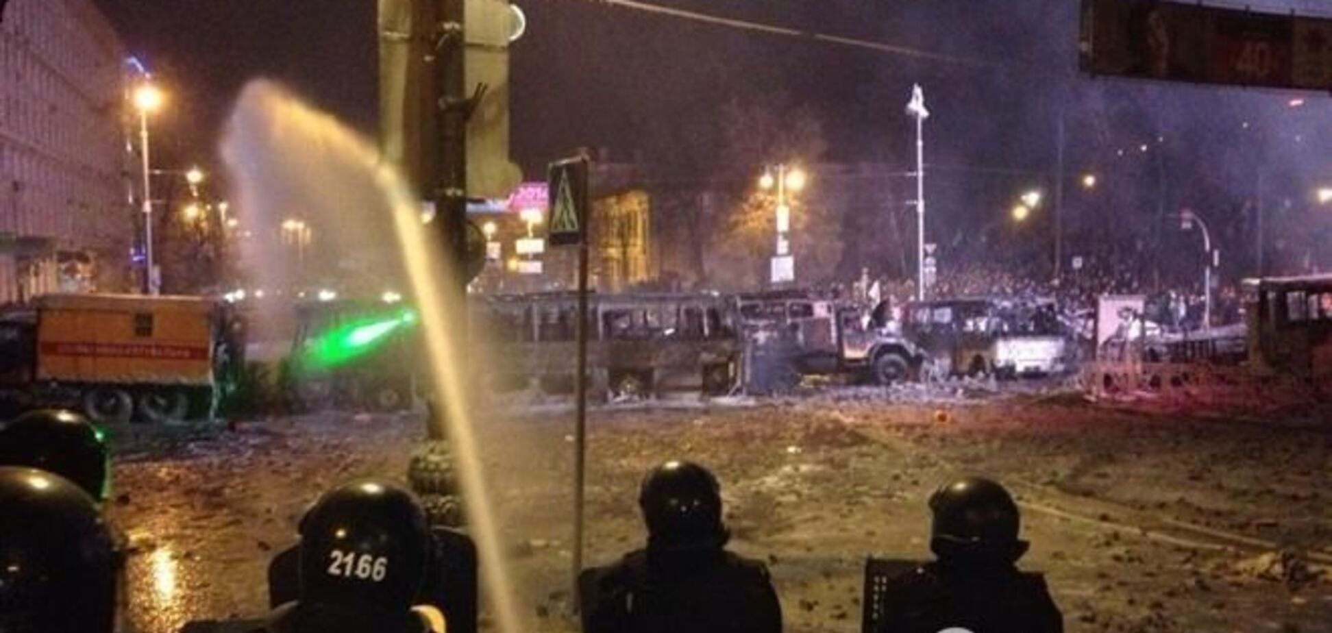 Милиция задержала около 10 участников столкновений на Грушевского