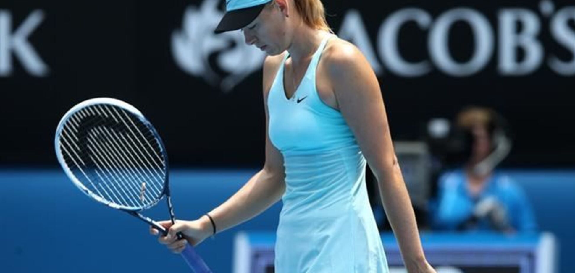 Очередная сенсация на Australian Open: Шарапова зачехляет ракетку