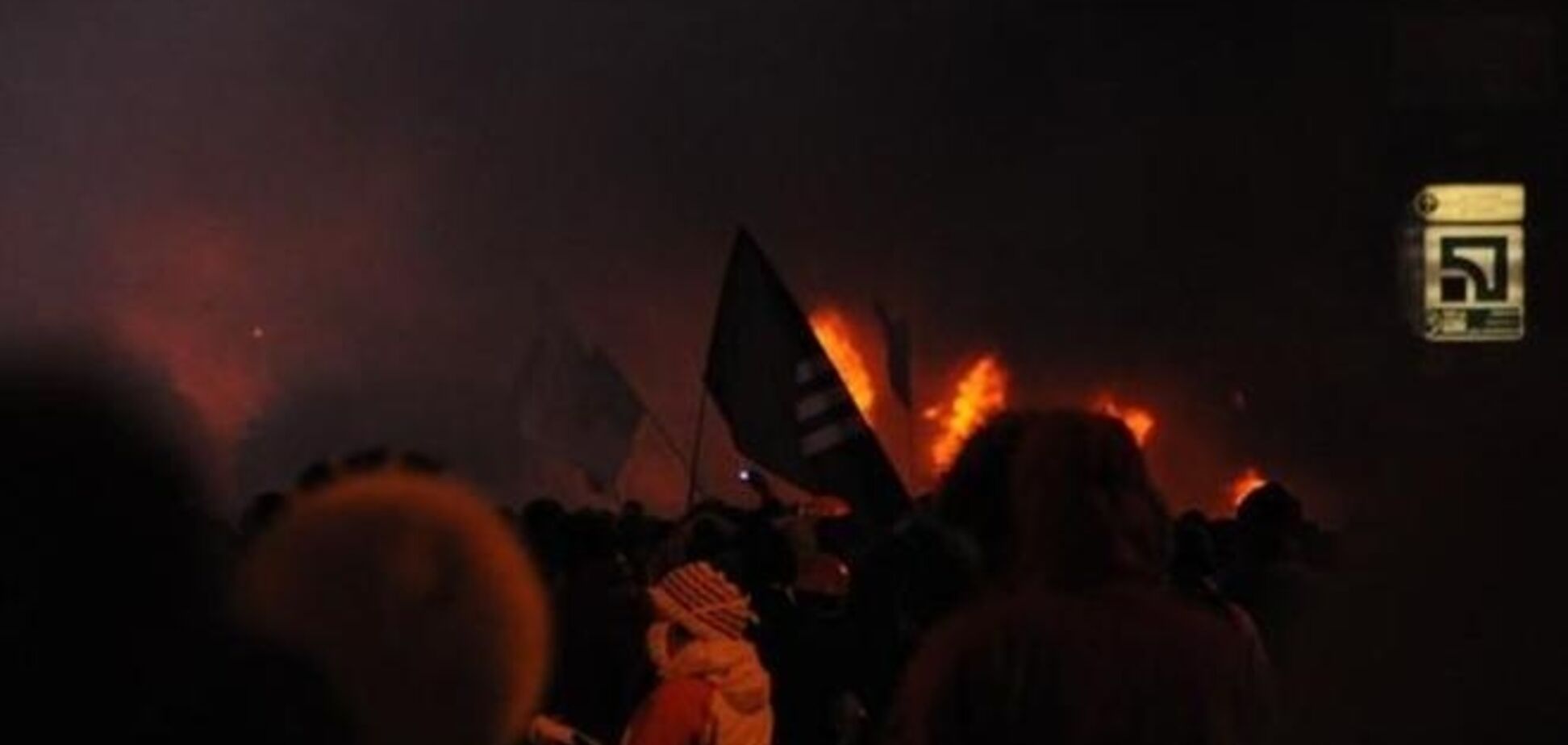 Протестующие на Грушевского готовятся к атаке 'Беркута'
