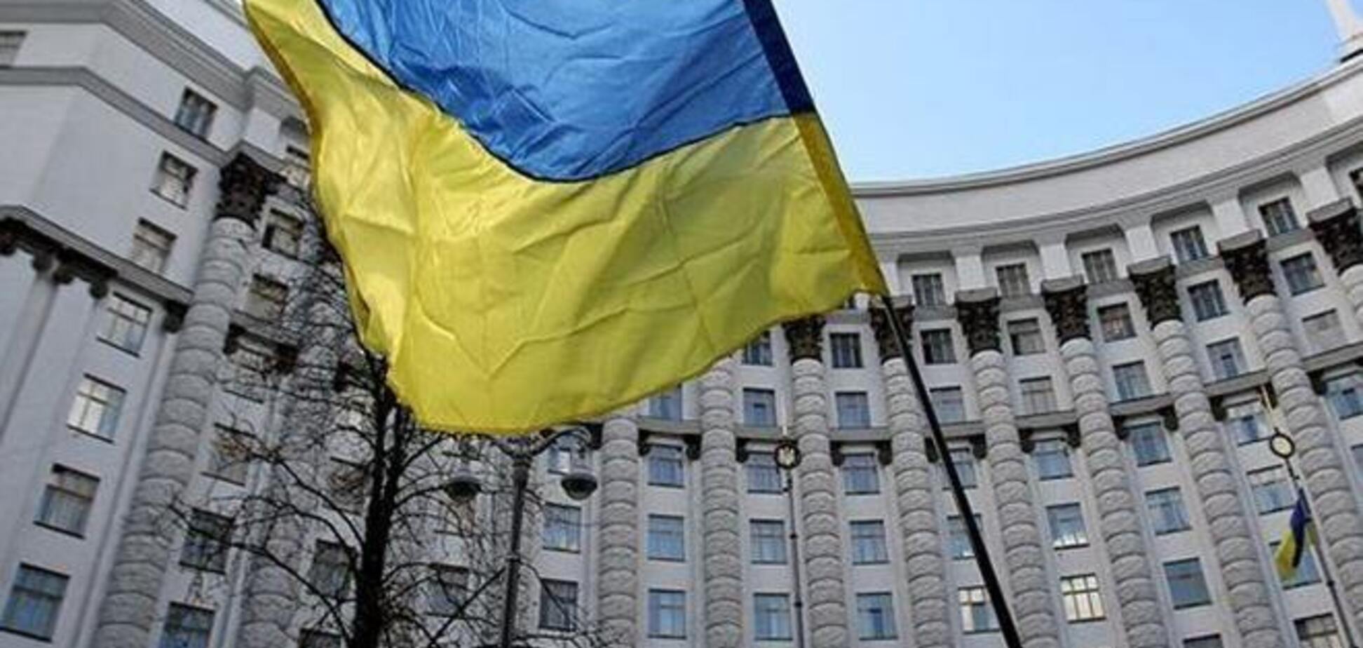 Кабмин работает в нормальном режиме