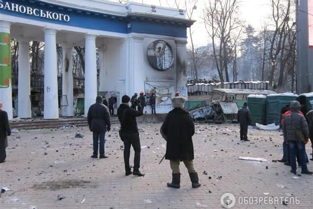 На Грушевского протестующие отбили у 'Беркута' баррикады