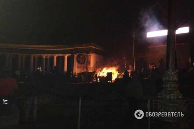 В Партии регионов призывают Януковича ввести чрезвычайное положение