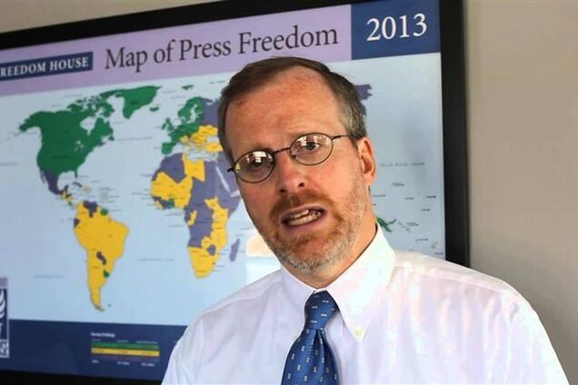 Freedom House призывают США ввести санкции против Януковича