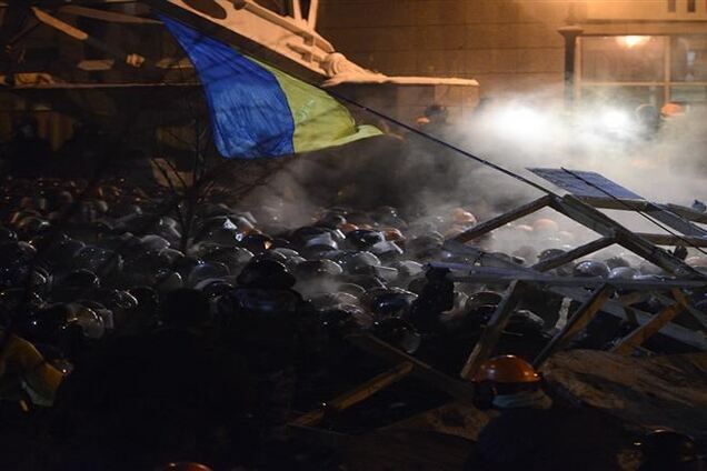 Украинцы против разгона Майдана и введения чрезвычайного положения - Опрос