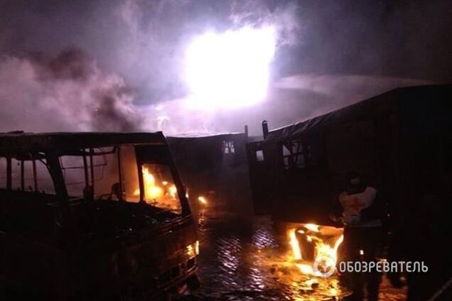 Двое активистов подорвались на свето-шумовой гранате