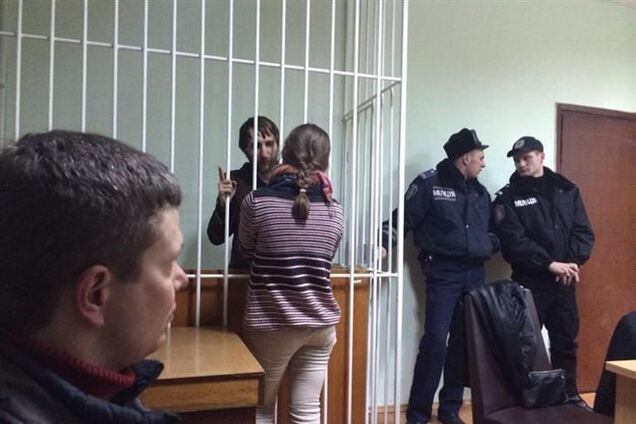Суд оставил под стражей еще на 60 суток протестующих с Грушевского