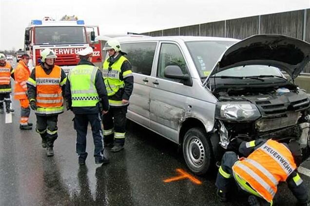 Белорусские биатлонисты попали в ДТП в Австрии