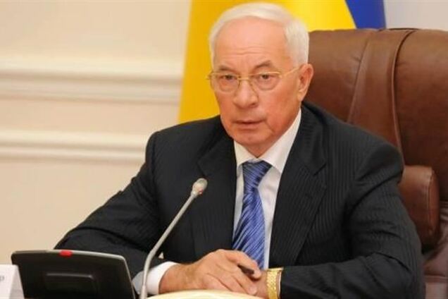 Азаров: жертви на Грушевського - на совісті організаторів акції